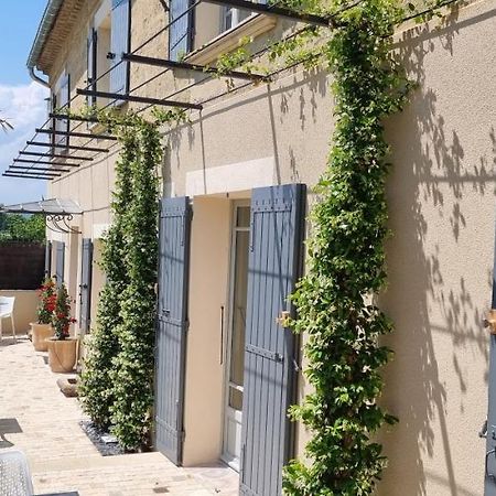 Le Petit Eden Bed & Breakfast Saint-Quentin-la-Poterie Ngoại thất bức ảnh